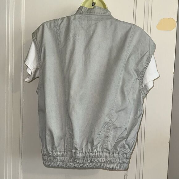 Vintage 80s Sasson Military Camp Light Gray Sleeveless Snap Up Cotton Denim Vest - Picture 6 of 8